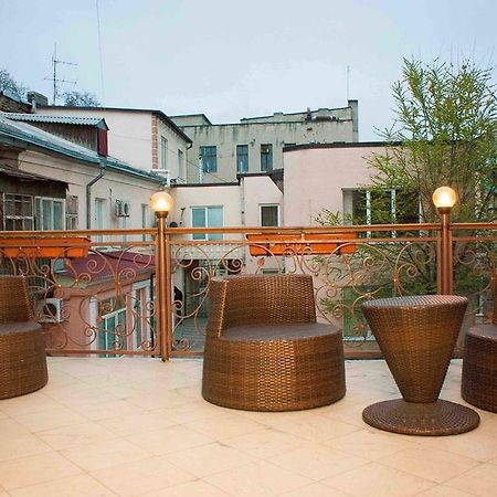 Appartement M-Аpartments à Odessa Extérieur photo