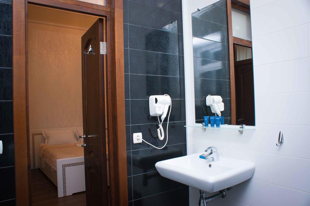 Appartement M-Аpartments à Odessa Chambre photo